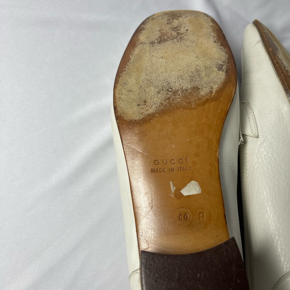 Gucci Women's White Loafers - Picture 14 of 14